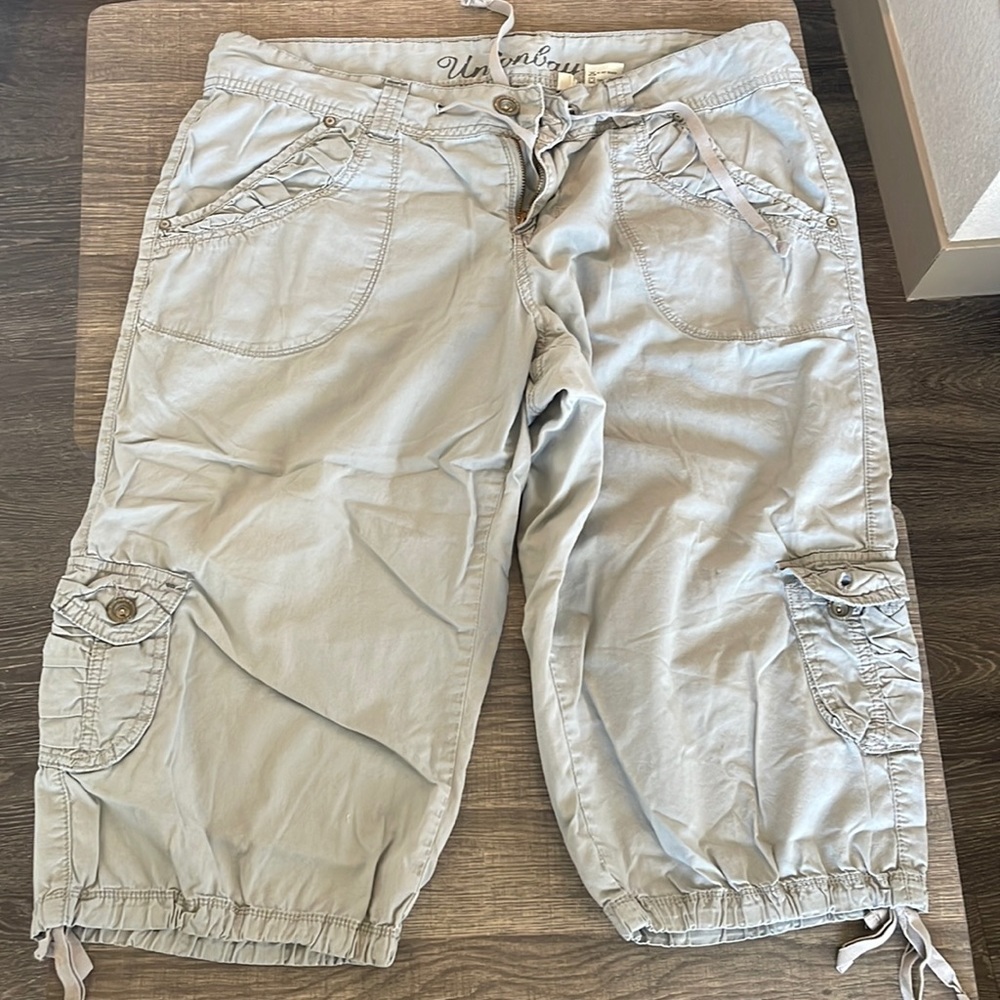 Capris
